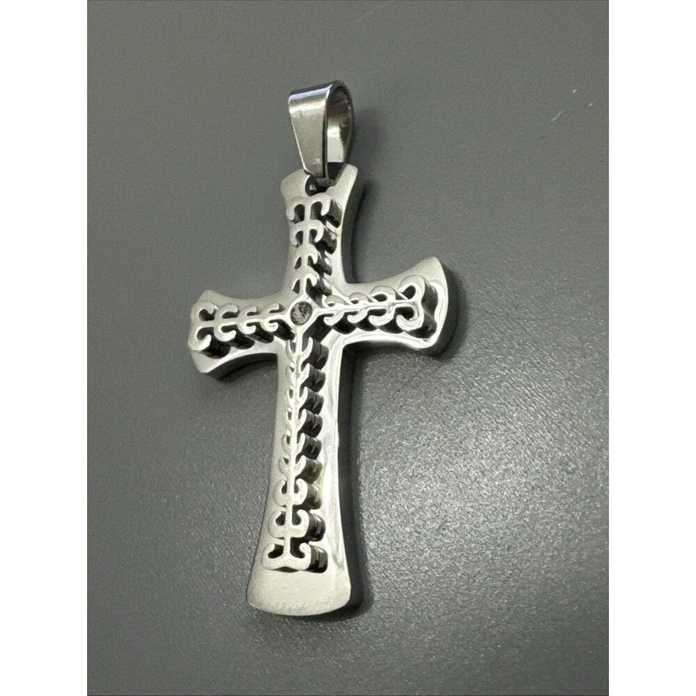 Cross Pendant Silver Tone Stainless Steel 24 Inch Box Chain Jesus Christ Unisex